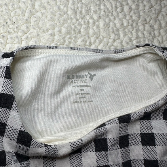 Workout Top - Picture 4 of 5